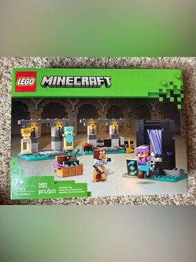 LEGO Minecraft The Armory Set - unopened
